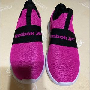 Women’s lightweight sneakers